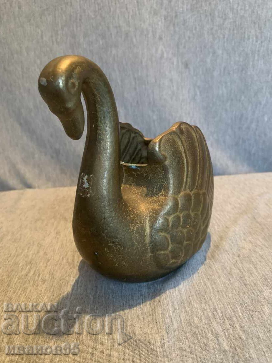 Delivery of Solid Brass Swan Delivery of Solid Brass Swan