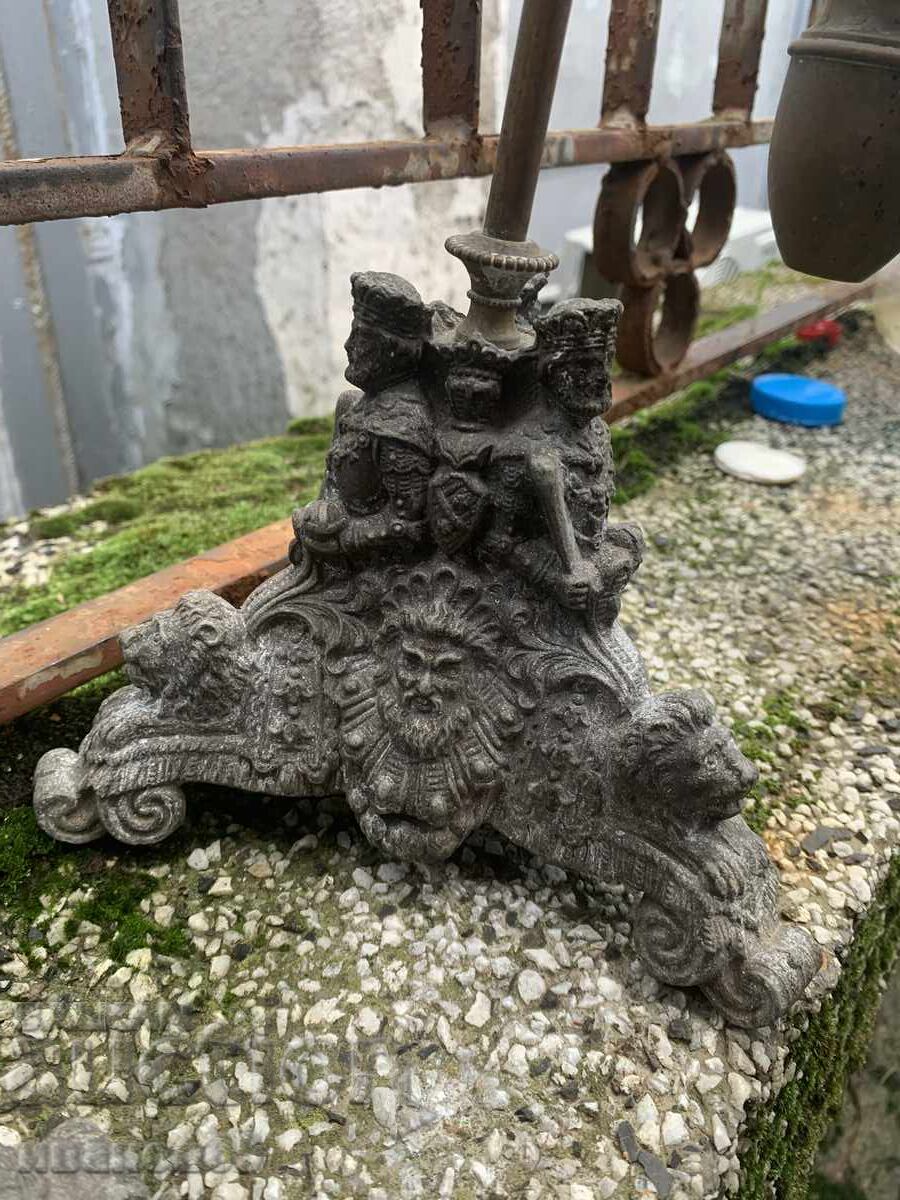 Лампи, предназначени за рапично масло, с чугунена основа - 6 Лампи, предназначени за рапично масло, с чугунена основа - 6