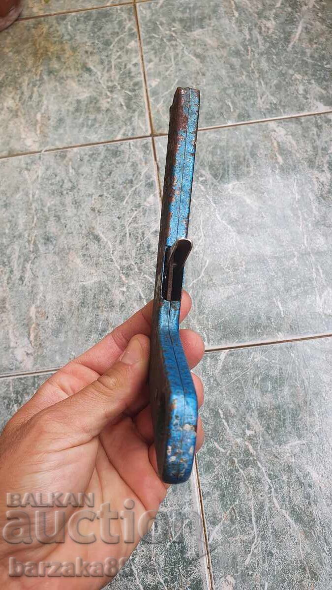 An old lighter for a gas stove - 5