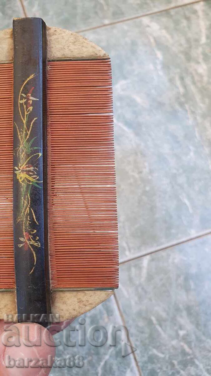 Аукцион Стар китайски гребен