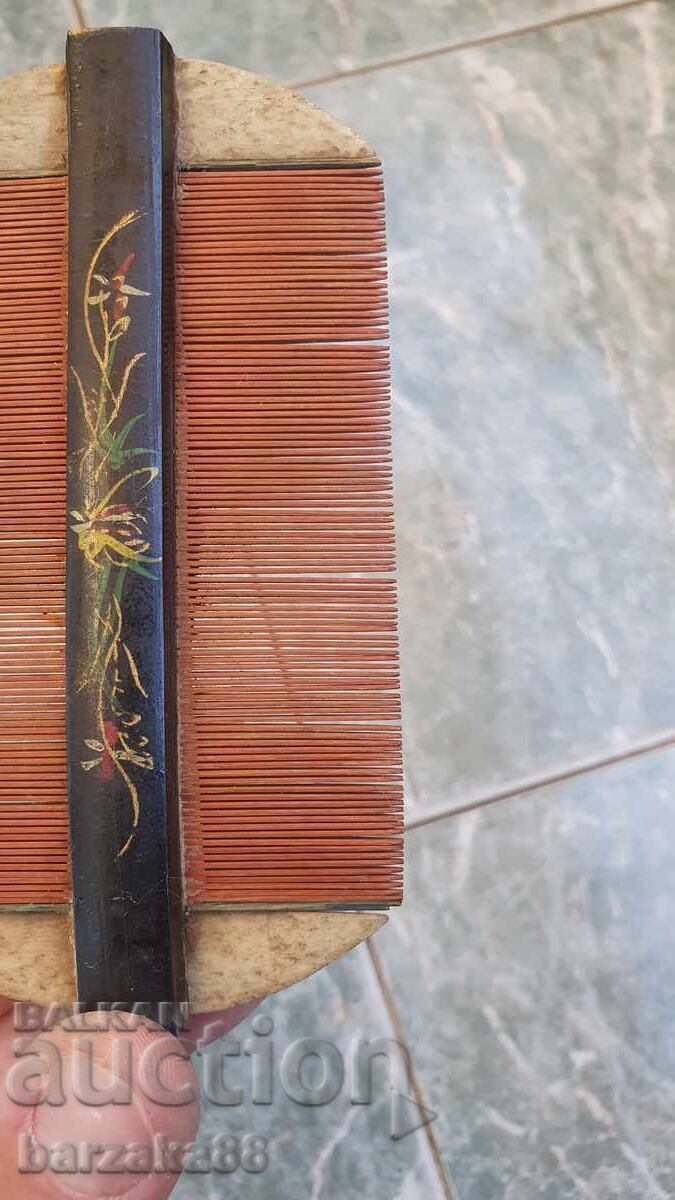 Livrarea Pieptene chinezesc vechi