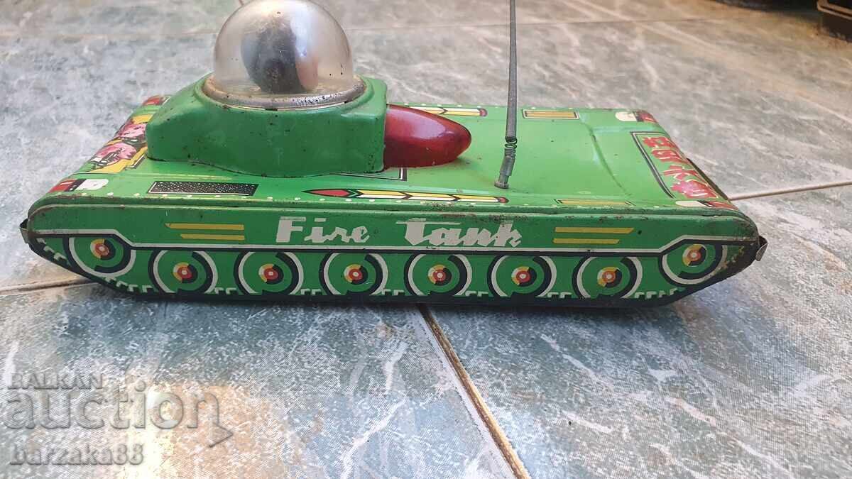 Δημοπρασία Παλιό κινέζικο παιχνίδι Τανκ