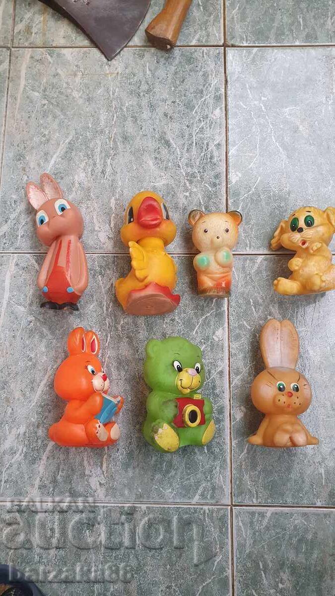 Old rubber toys, 7 pieces