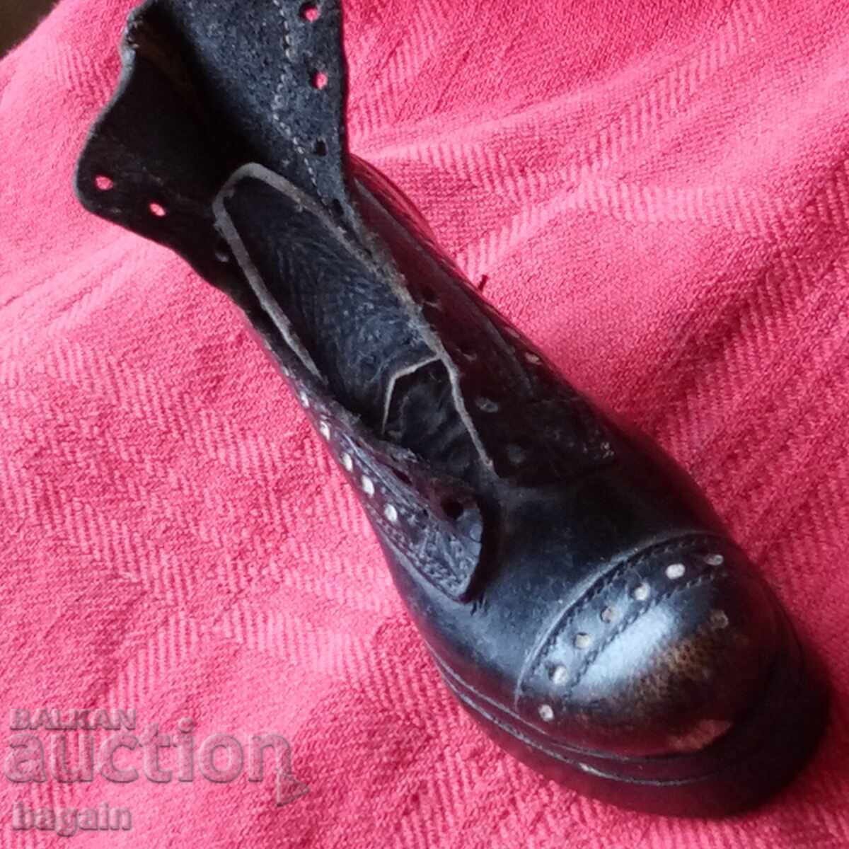 Unique shoe, miniature with price 60.00 BGN | € 30.68