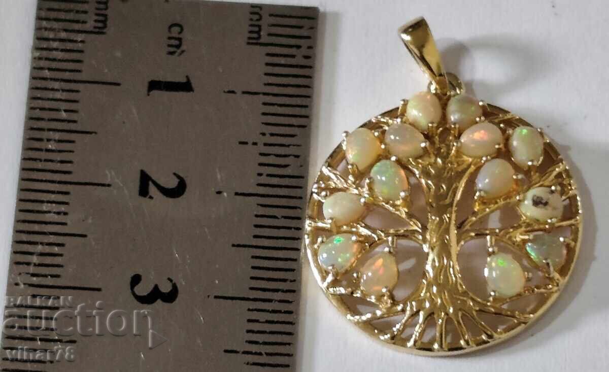 Auction  Gold-plated Silver Pendant with Opal