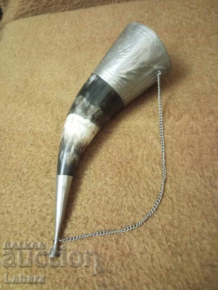 Κυνηγετικό κέρας, κούπα Κυνηγετικό κέρας, κούπα