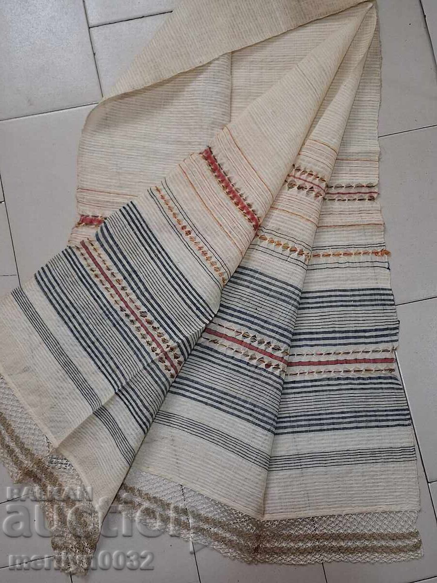 Стара ръчно тъкана кърпа кенар бродерия дантела Стара ръчно тъкана кърпа кенар бродерия дантела