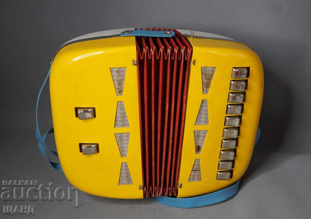 Old German Children's Toy Accordion with Box with price 30.35 BGN | € 15.52 Old German Children's Toy Accordion with Box with price 30.35 BGN | € 15.52