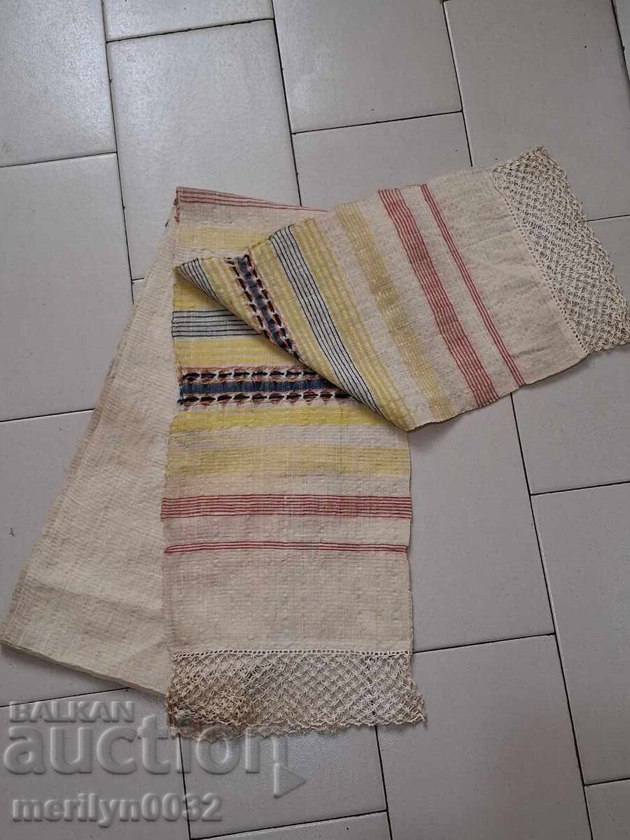 Παλιά χειροποίητη υφασμάτινη δαντέλα κεντήματος kennar Παλιά χειροποίητη υφασμάτινη δαντέλα κεντήματος kennar