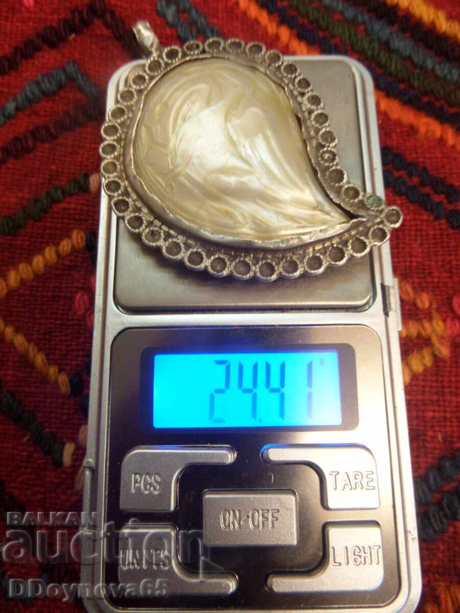 Μισή παφτά με μαργαριτάρι - Αναγέννηση - 6