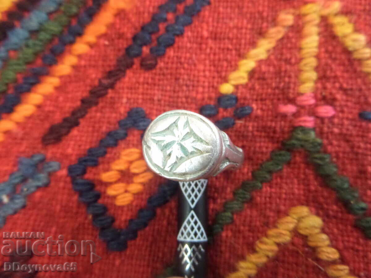 Παλιό δαχτυλίδι Σαχάνοφ