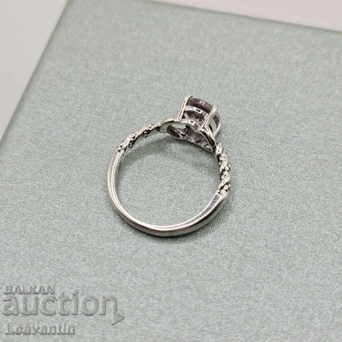 Inel de argint cu Ametrin cu preț 86.00 BGN | € 43.97 Inel de argint cu Ametrin cu preț 86.00 BGN | € 43.97