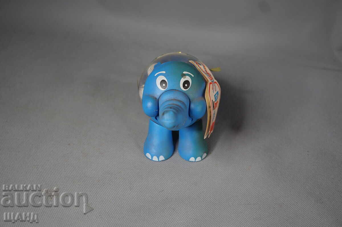 Kinder Surprise Star Container Figure Elephant Chocolate Eggs with price 31.00 BGN | € 15.85