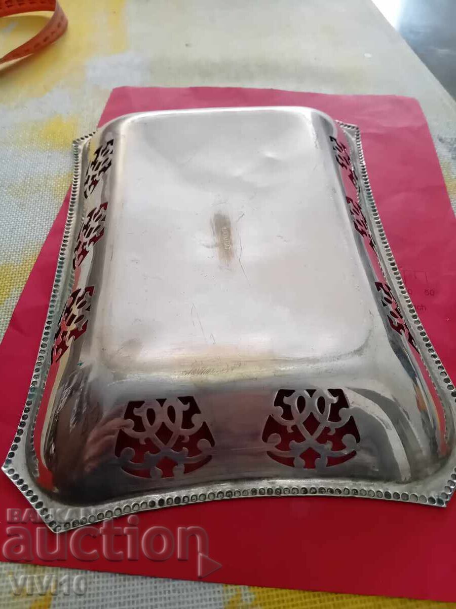 Ασημένιο αντίκα πιατέλα με τιμή € 15.00 | 29.34 BGN