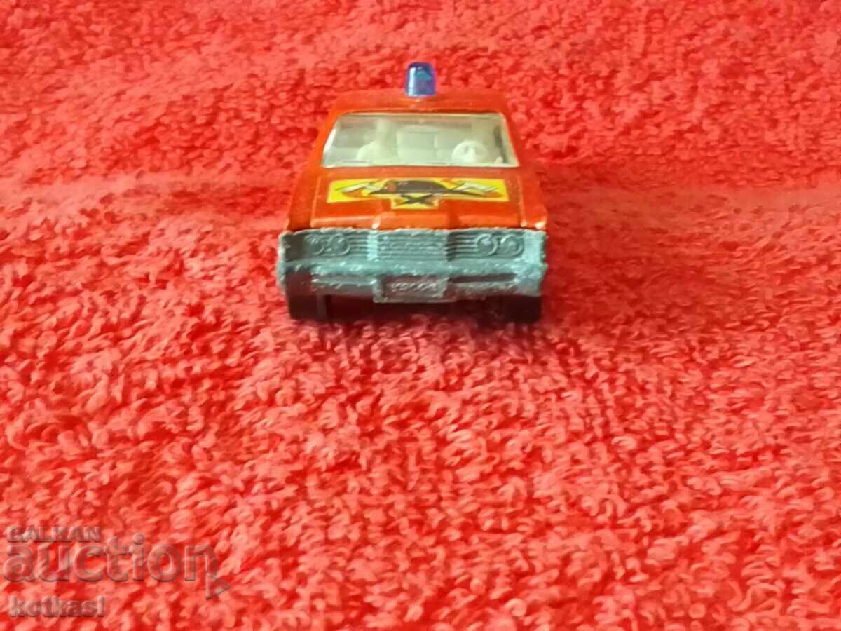 Delivery of Old MATCHBOX ENGLAND LESNEY MERCURY model, quality
