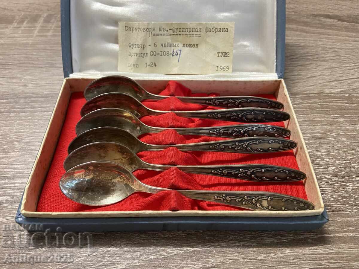 Комплект чаени лъжички в кутия (6 броя)