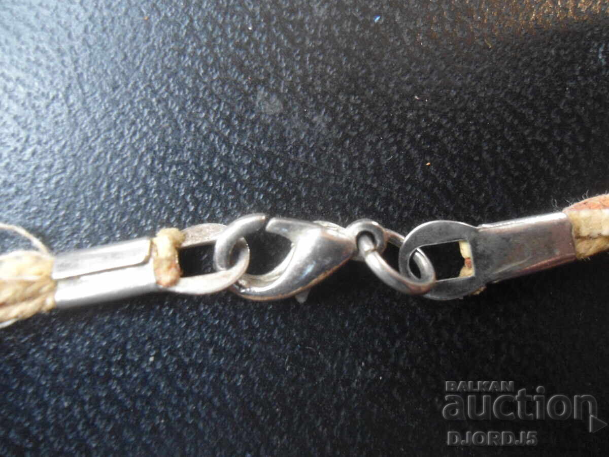 Delivery of Old necklace Delivery of Old necklace