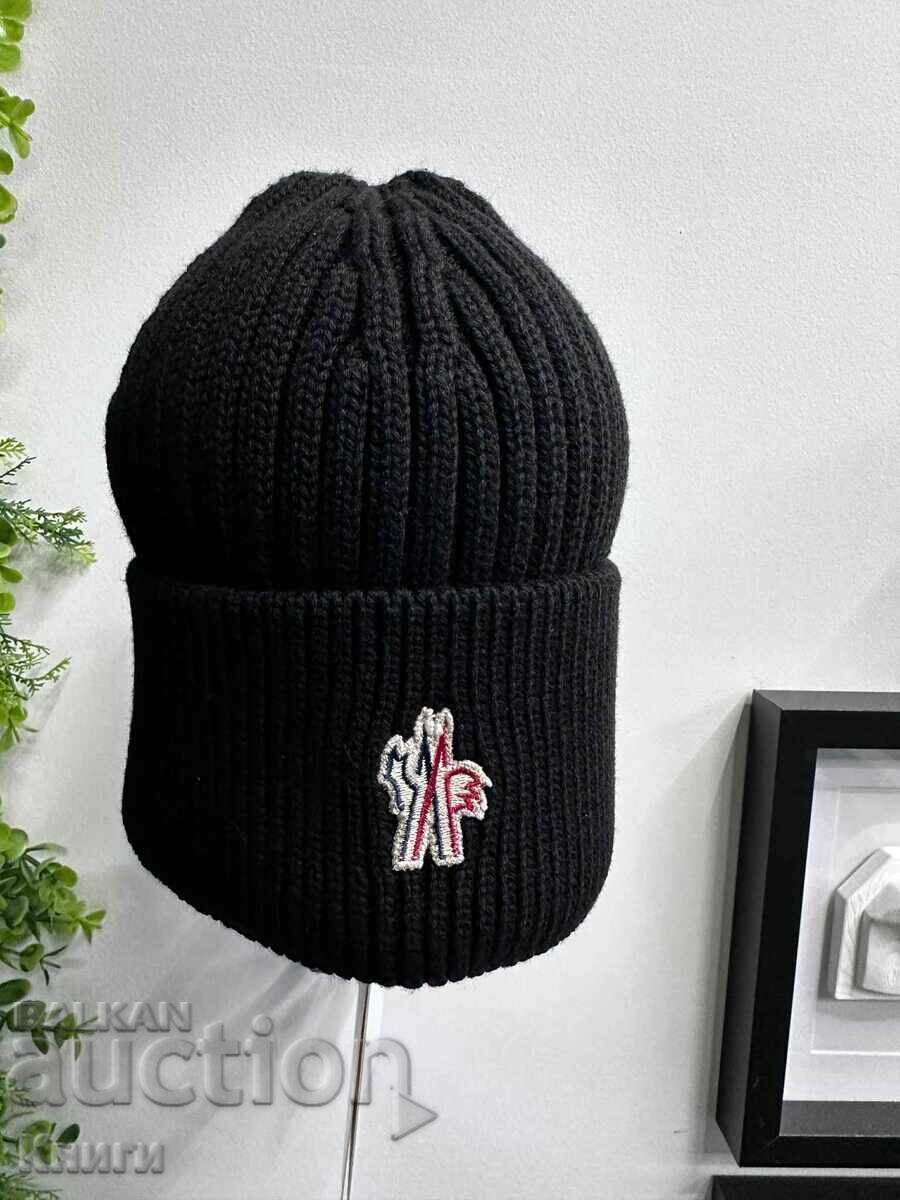 Căciulă de iarnă Moncler - nouă cu preț € 25.56 | 49.99 BGN