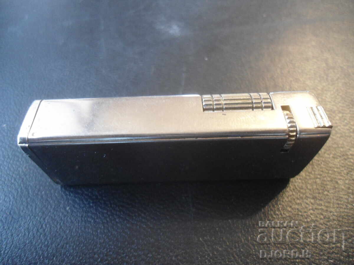 Стара запалка, маркировка с цена 0.01 лв. | € 0.01 Стара запалка, маркировка с цена 0.01 лв. | € 0.01