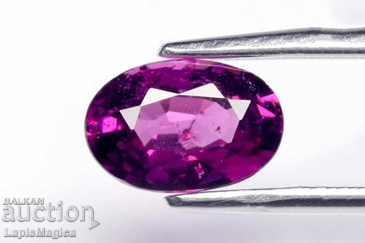 Violet Rhodolite Garnet 0.85ct Oval Cut