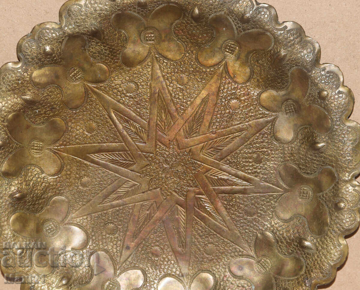 Old brass decorative tray decoration - 5