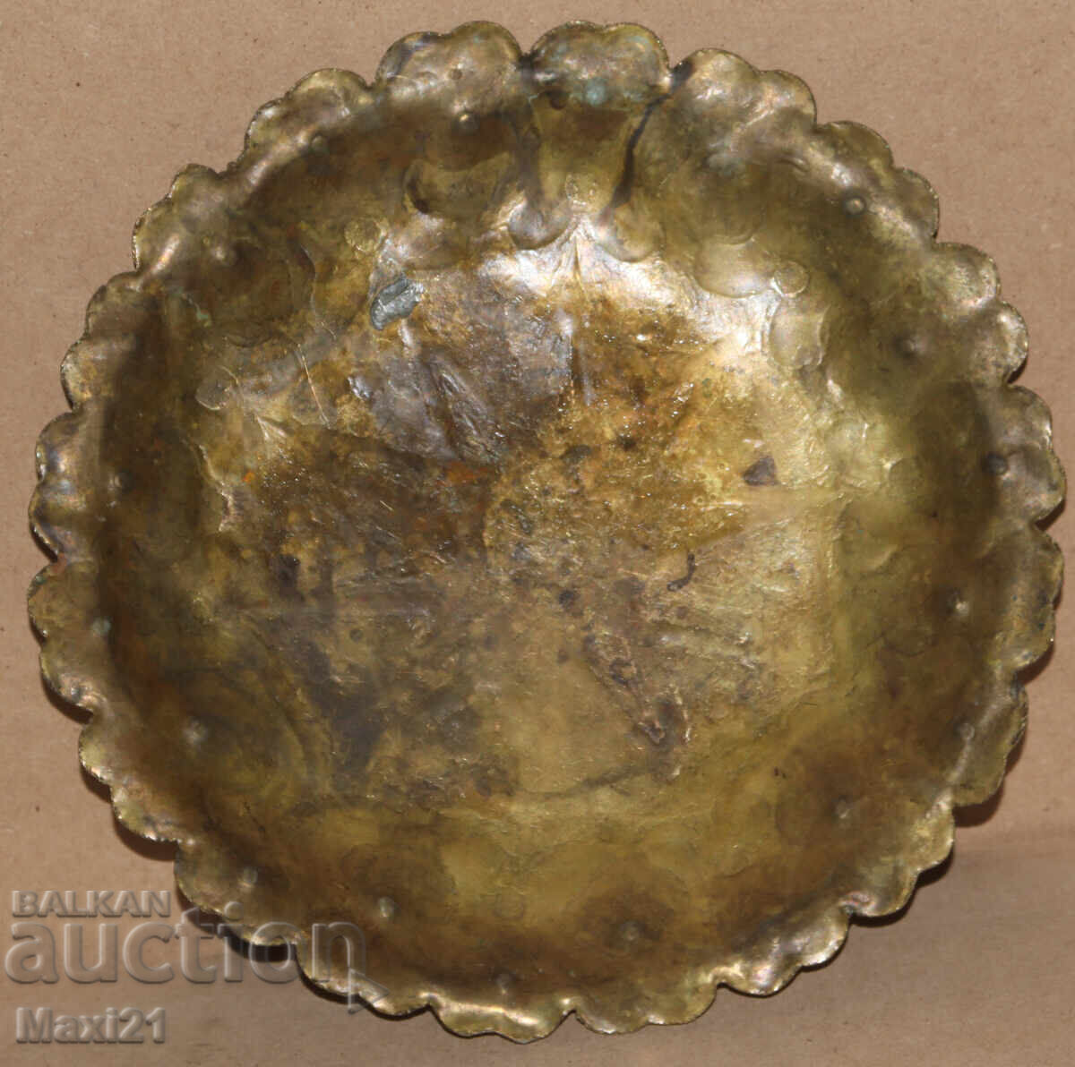 Old brass decorative tray decoration - 7