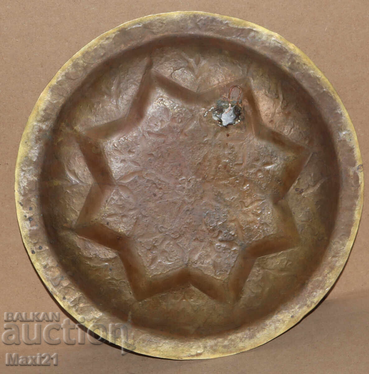 Old brass decorative tray decoration - 7