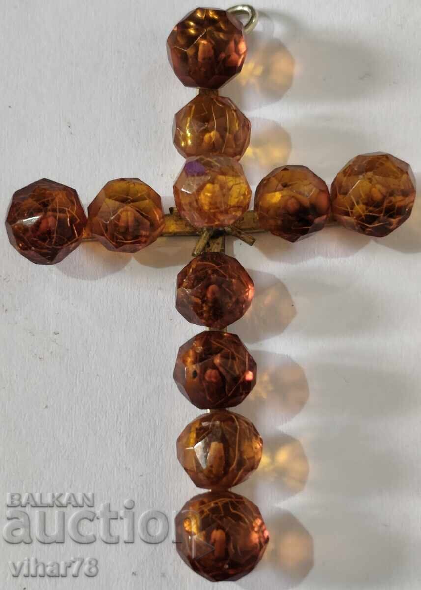 Cruce veche de chihlimbar Cruce veche de chihlimbar