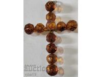 Стар кехлибарен кръст