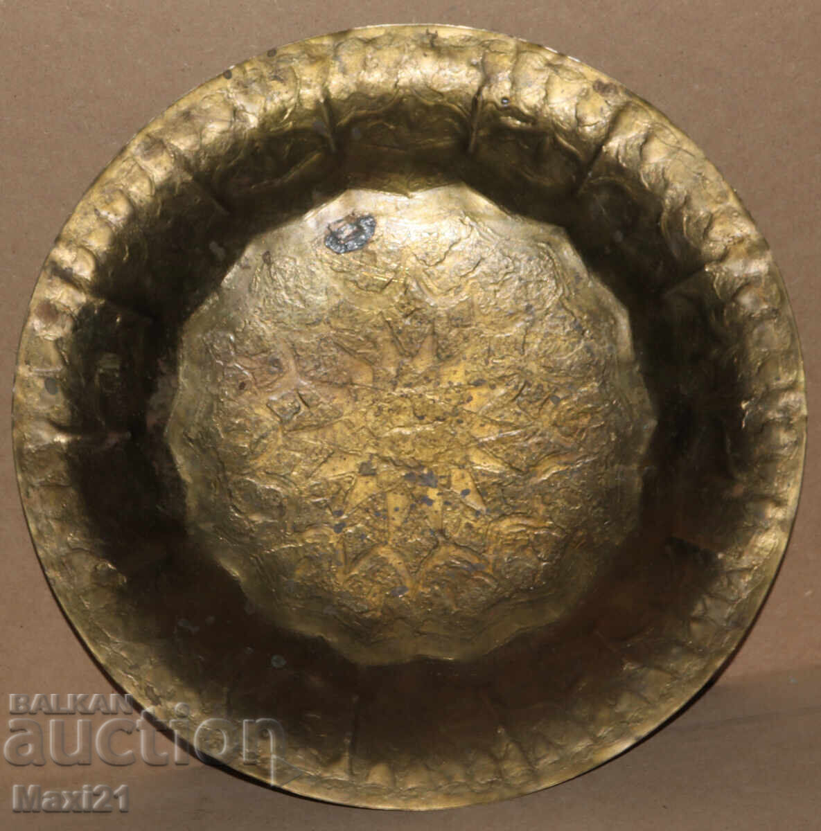 Old brass decorative tray decoration - 7