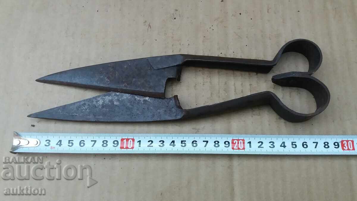 ΠΑΛΙΑ ΨΑΛΙΔΙΑ ΠΡΟΒΑΤΩΝ με τιμή 4.99 BGN | € 2.55