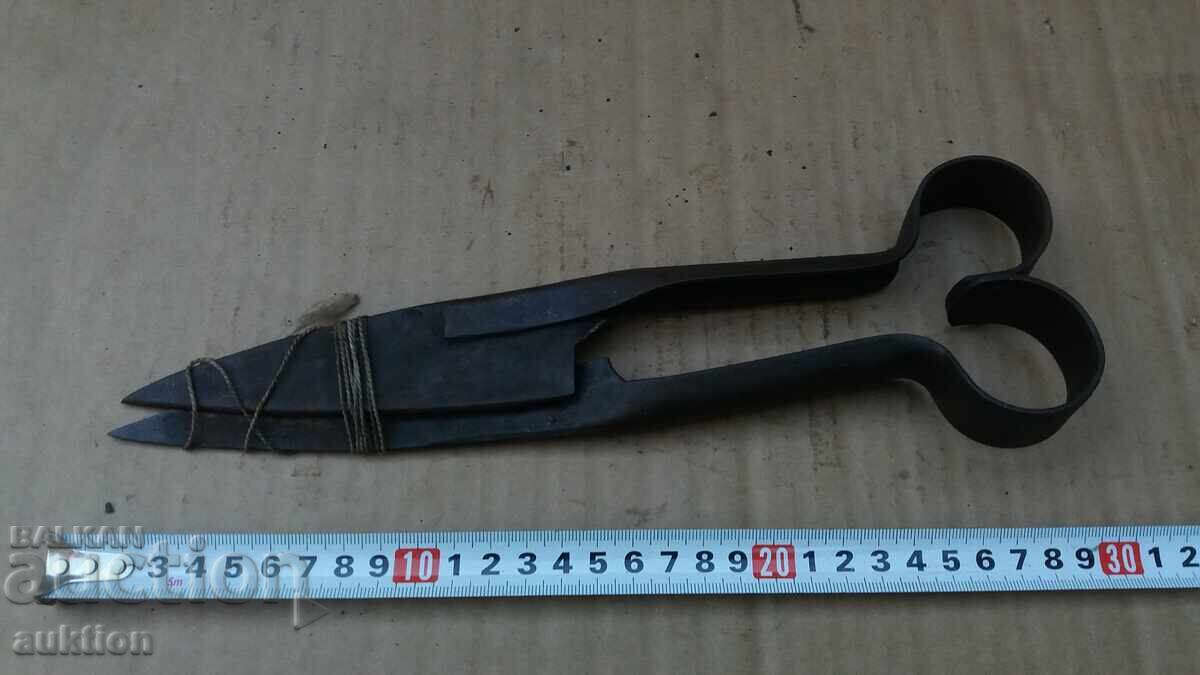 Εξαιρετικό ψαλίδι για κούρεμα προβάτων με τιμή 4.99 BGN | € 2.55 Εξαιρετικό ψαλίδι για κούρεμα προβάτων με τιμή 4.99 BGN | € 2.55