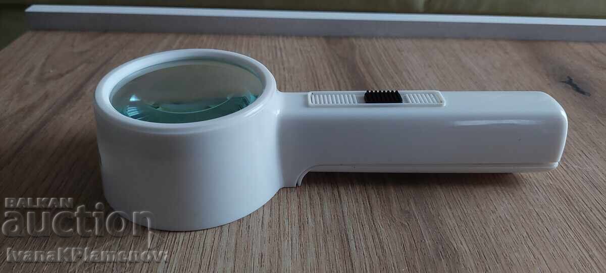 Auction  Magnifying glass for connoisseurs, excellent