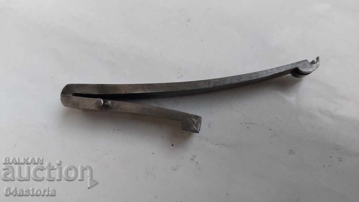 Delivery of Crank, crank, spring, mouth Delivery of Crank, crank, spring, mouth