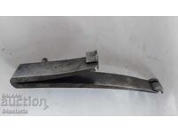 Crank, crank, spring, mouth