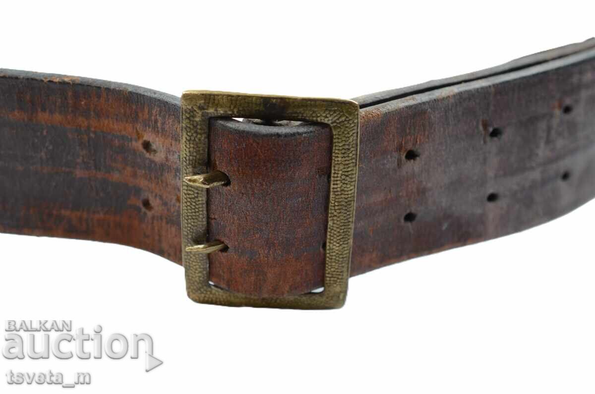 Παράδοση Κάθε στρατιωτική ζώνη αξιωματικού