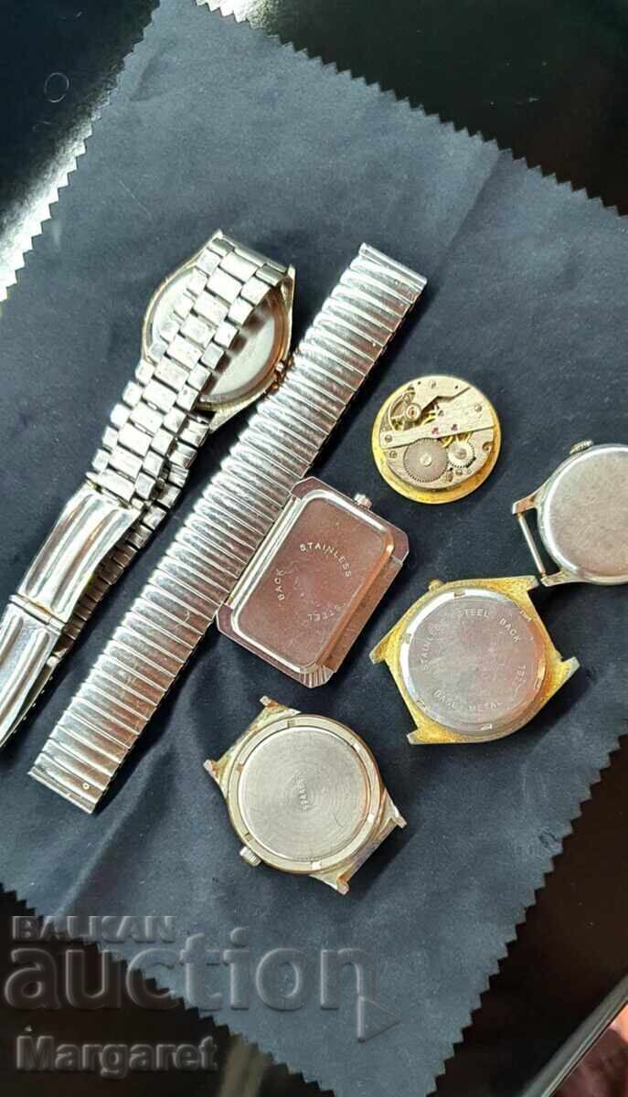 Lot of coins, plaques, watches, and other items with price 100.00 BGN | € 51.13 Lot of coins, plaques, watches, and other items with price 100.00 BGN | € 51.13