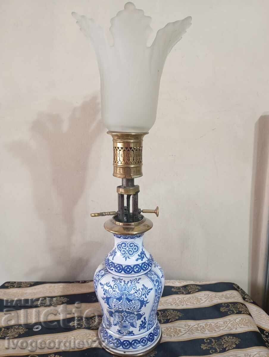 Παλιά λάμπα αερίου (γκαζιού)