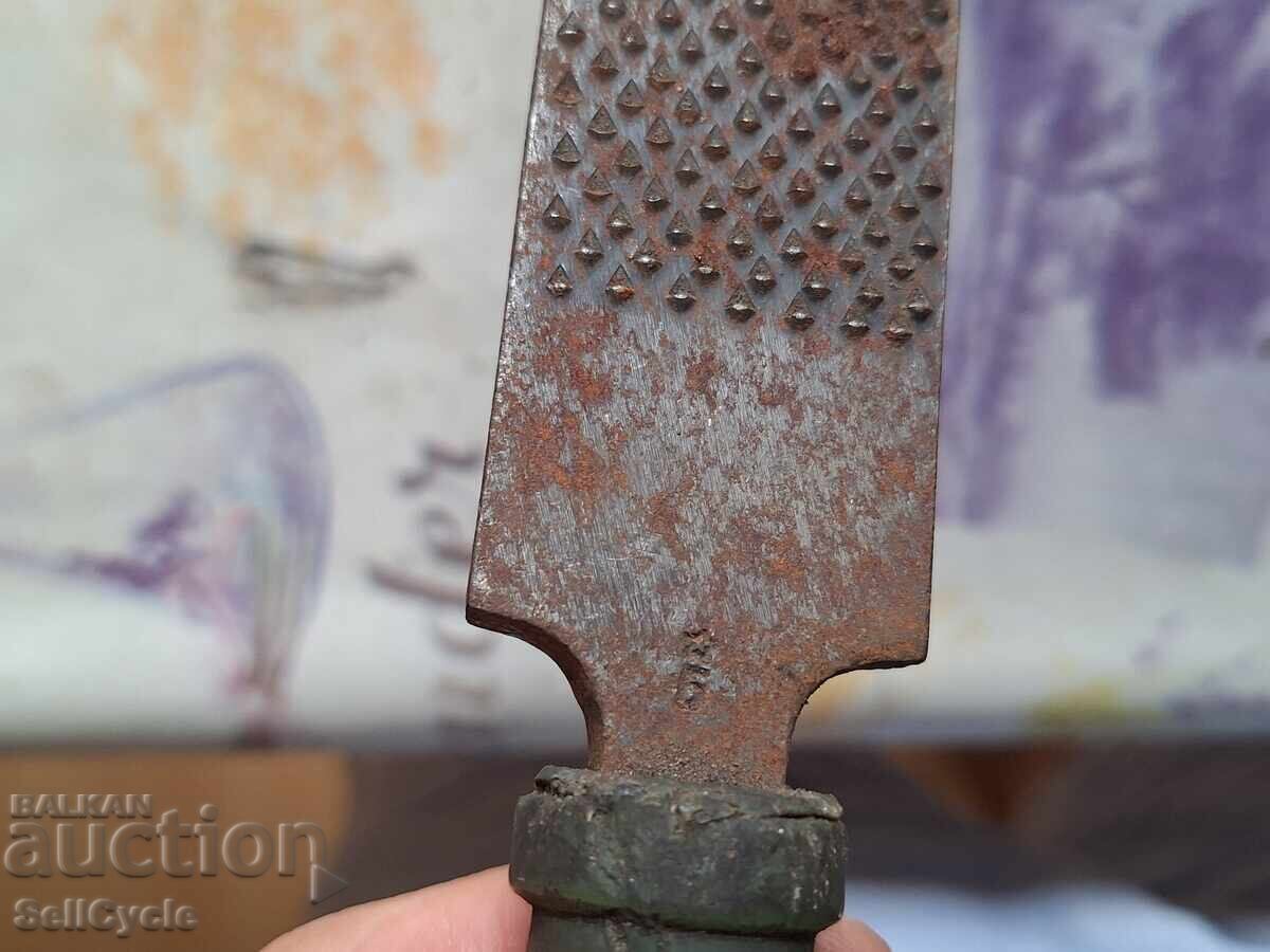 Delivery of ✅ WOODWORKING SAW - 48 CM.❗