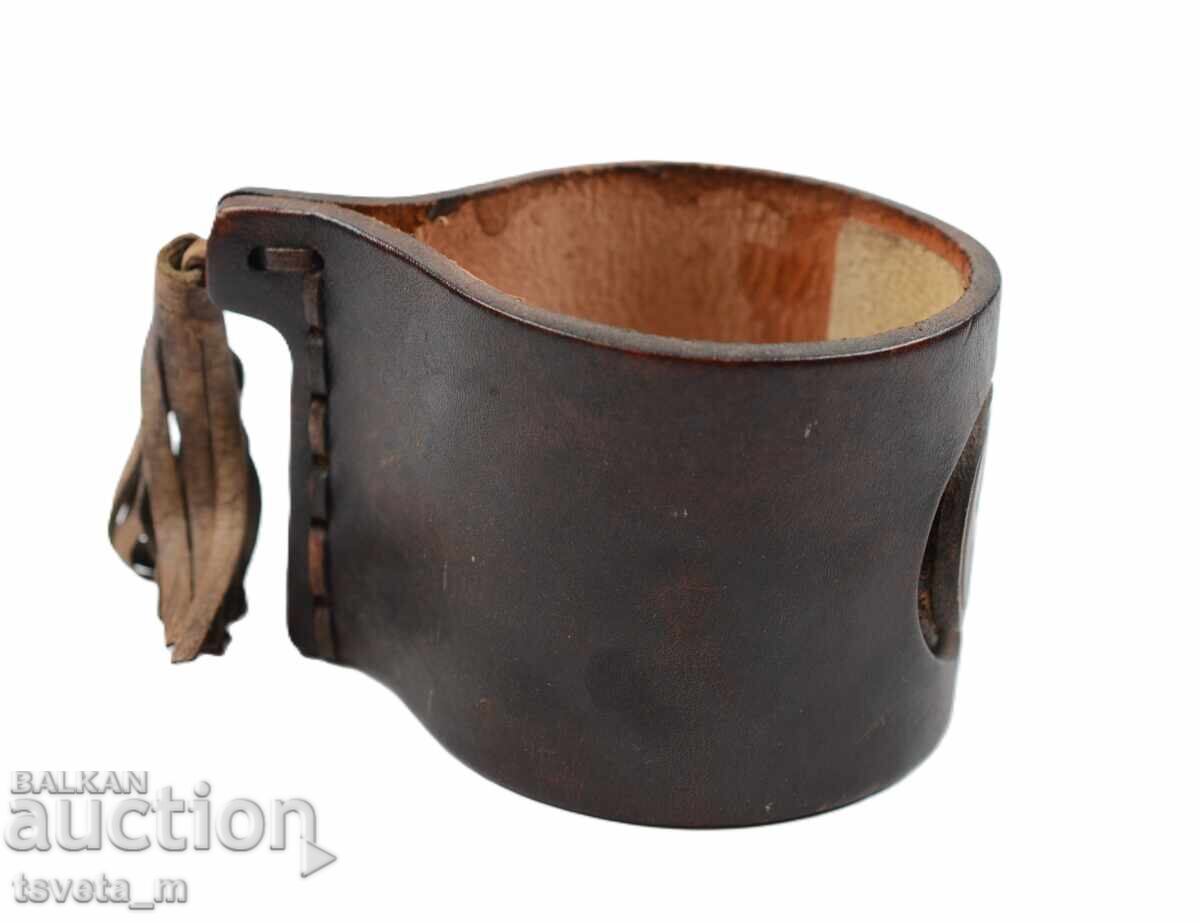 Delivery of Each cuff TEC Dimo Dichev