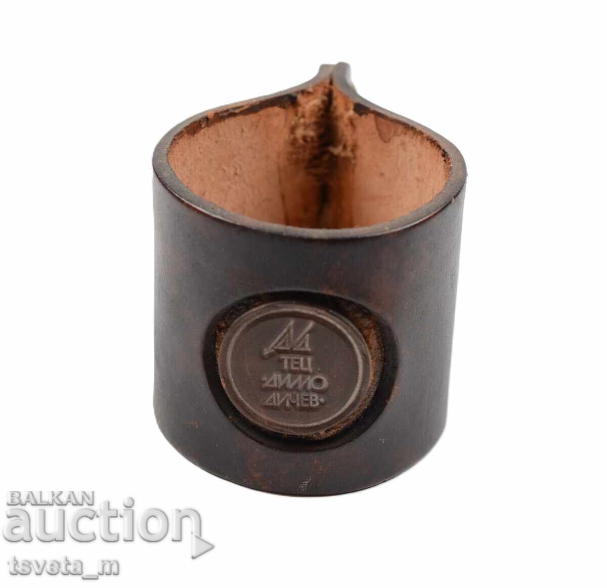 Each cuff TEC Dimo Dichev