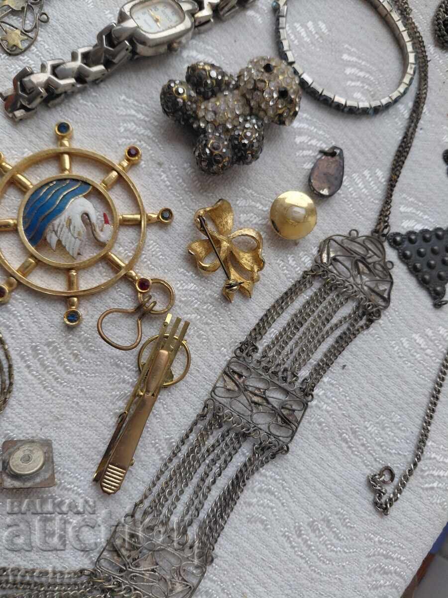 Παράδοση Κοσμήματα, αξεσουάρ, εξαρτήματα. BZC Παράδοση Κοσμήματα, αξεσουάρ, εξαρτήματα. BZC