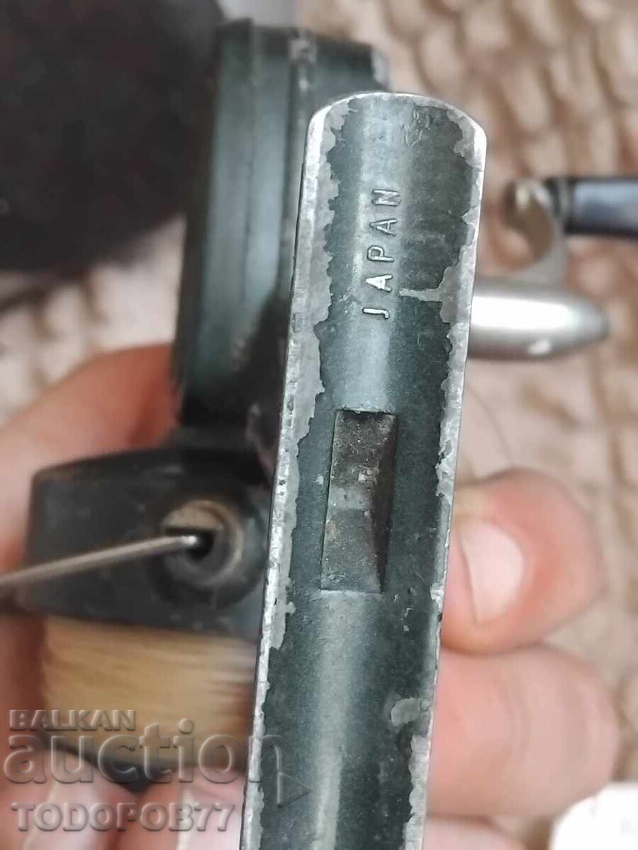 Old Japanese reel with price 7.00 BGN | € 3.58 Old Japanese reel with price 7.00 BGN | € 3.58