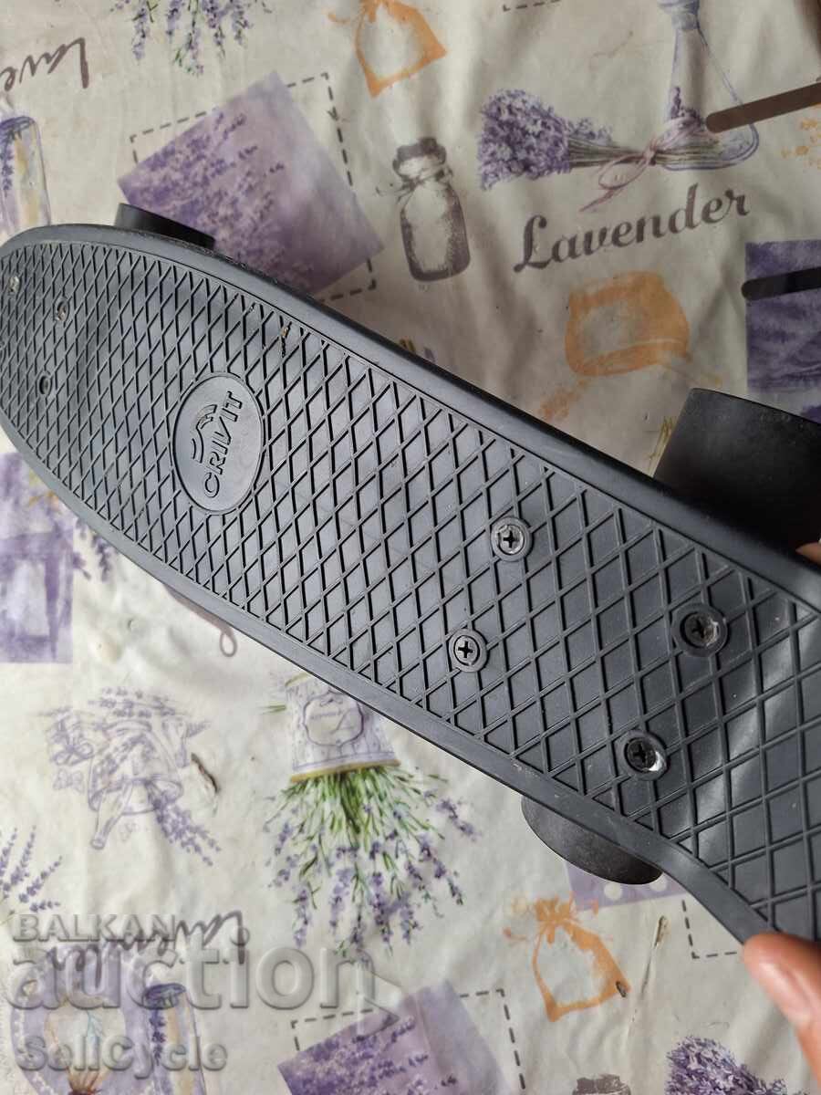 ✅ SKATEBOARD TYPE BANANA CRIVIT 20-100 KG.❗ with price 9.00 BGN | € 4.60