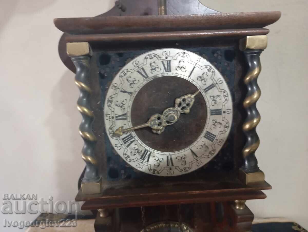 Old wall clock with price 95.00 BGN | € 48.57