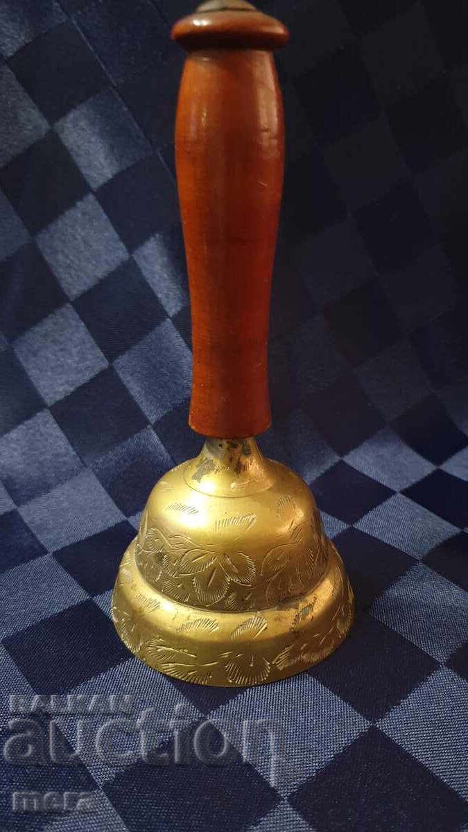 Бронзова камбана ,звънец с ръкохватка