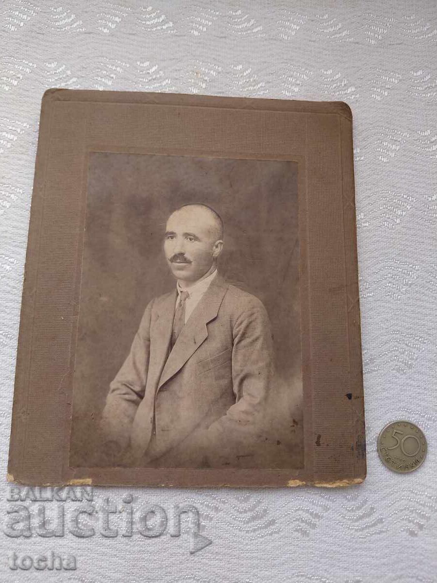 Δημοπρασία Παλιά φωτογραφία σε χαρτόνι, πορτρέτο. BZTS Δημοπρασία Παλιά φωτογραφία σε χαρτόνι, πορτρέτο. BZTS