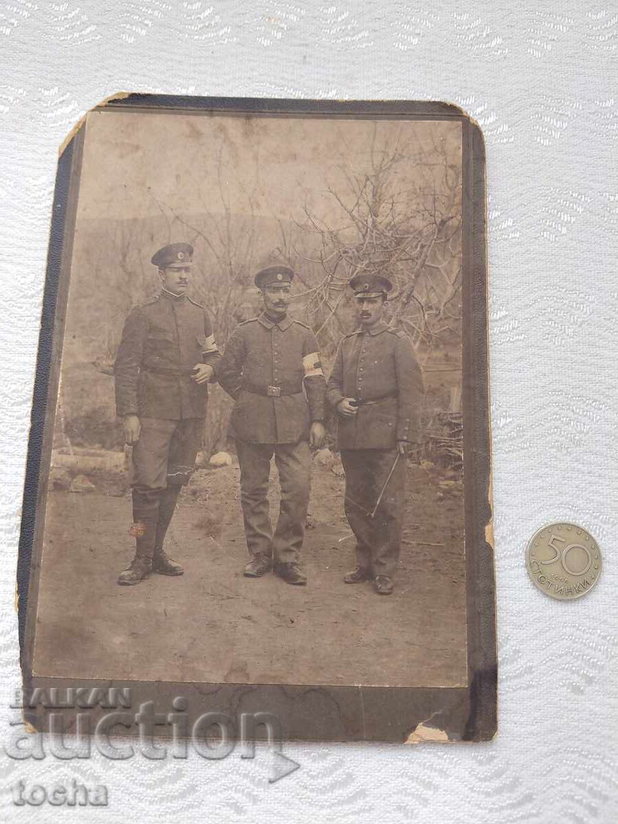 Δημοπρασία Παλιά φωτογραφία σε χαρτόνι, στρατιωτική. BZC Δημοπρασία Παλιά φωτογραφία σε χαρτόνι, στρατιωτική. BZC