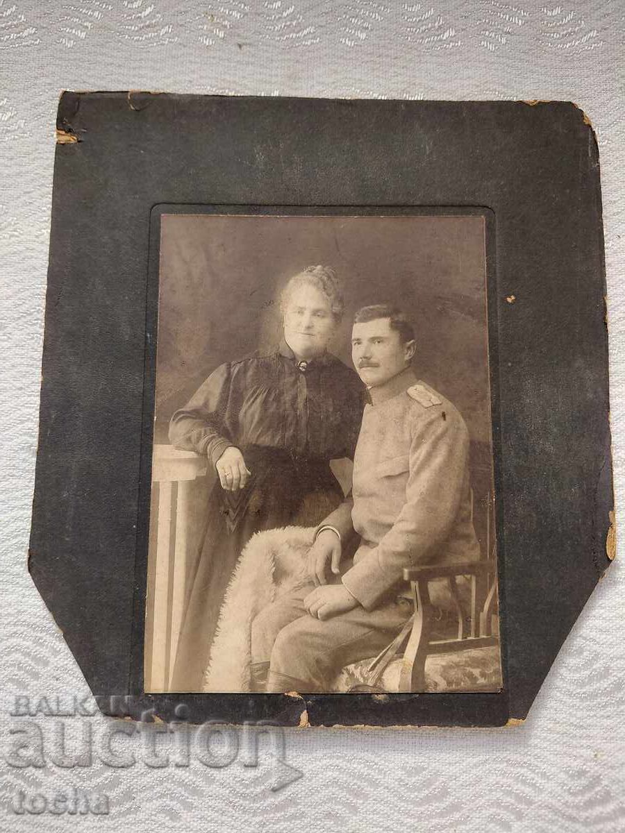 Παλιά φωτογραφία σε χαρτόνι. BZC Παλιά φωτογραφία σε χαρτόνι. BZC