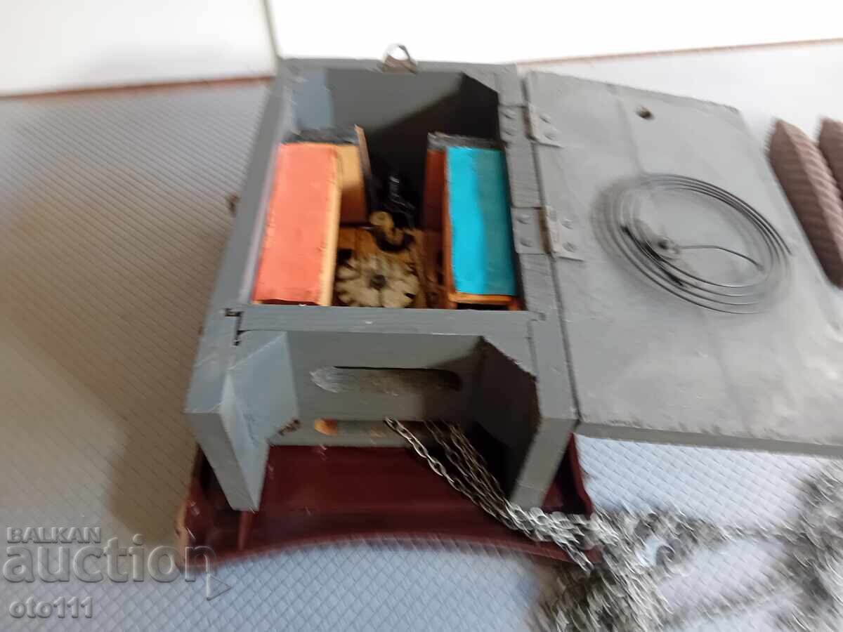 ΡΟΛΟΙ ΦΑΡΟΣ ΚΟΥΚΟΣ - ΕΣΣΔ - 6